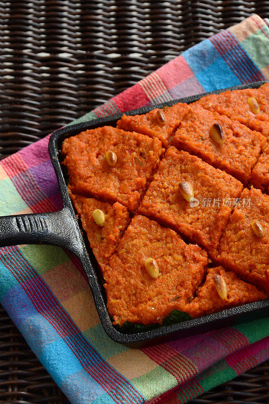 黎巴嫩塞满素食南瓜Kibbeh