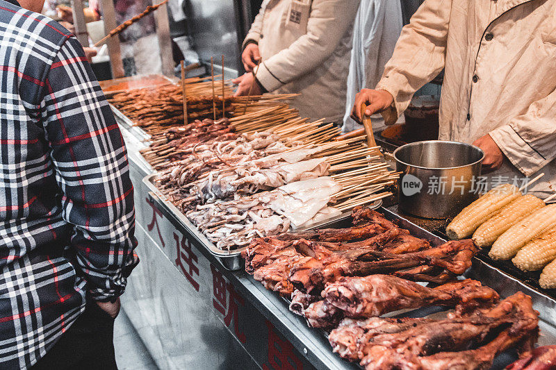 北京菜市场的当地特产。