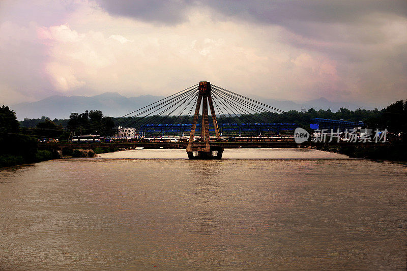 桥和恒河，Haridwar，印度