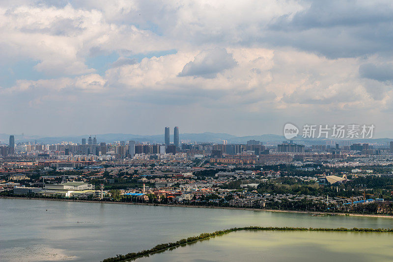 昆明的城市景观，昆明是云南省的省会，在中国最著名的城市