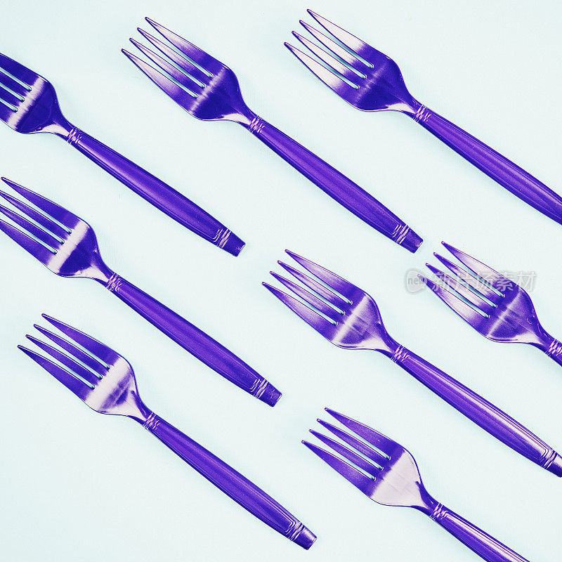 紫色塑料叉背景