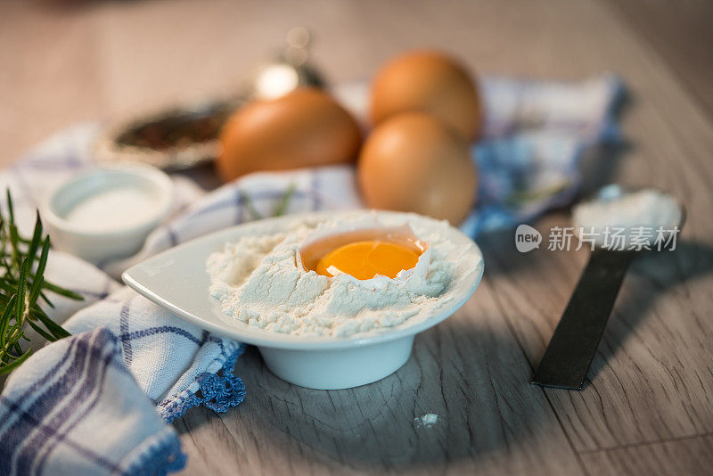 鸡蛋概念社交媒体食物潮流与食物造型