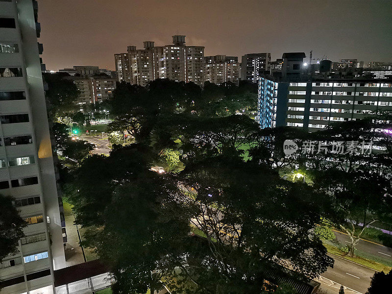 新加坡夜间的住宅区
