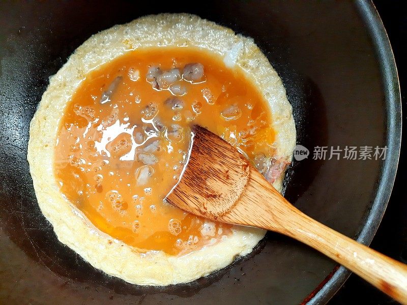 煮虾煎蛋卷-食物准备。