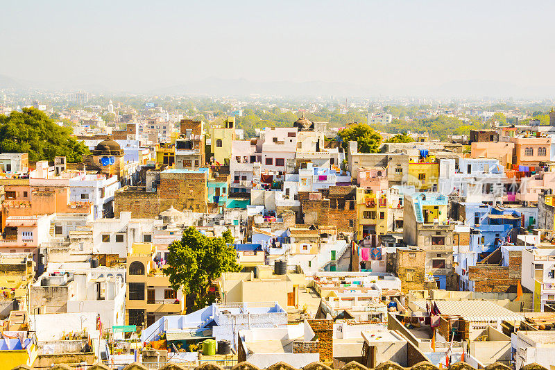 水平城市景观的乌代普尔，印度
