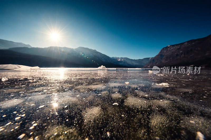 冻湖Bohinj