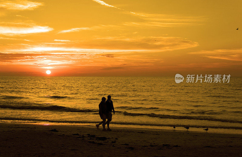 海滩上的日落