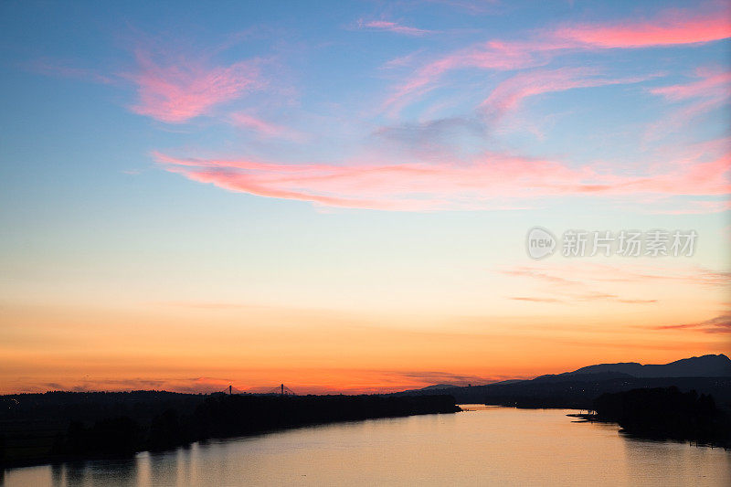 弗雷泽河日落