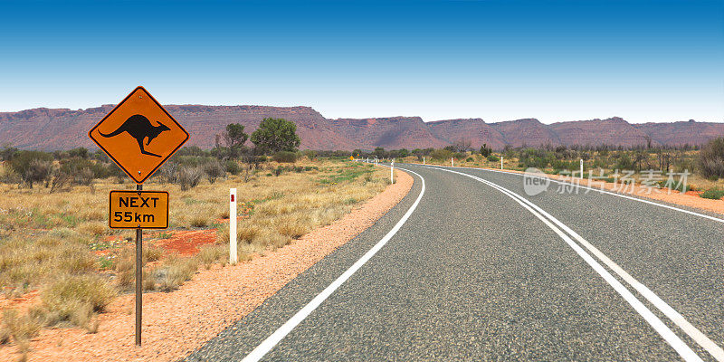 袋鼠标志上的道路国王峡谷澳大利亚