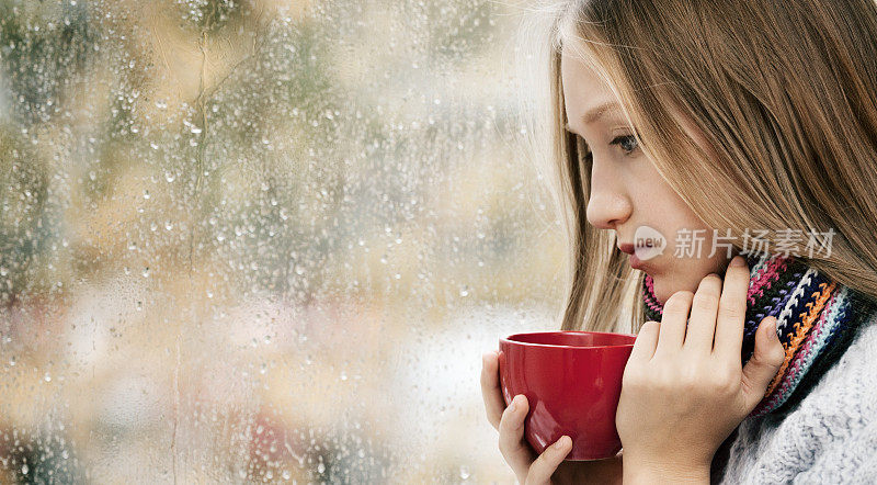 下雨天喝茶