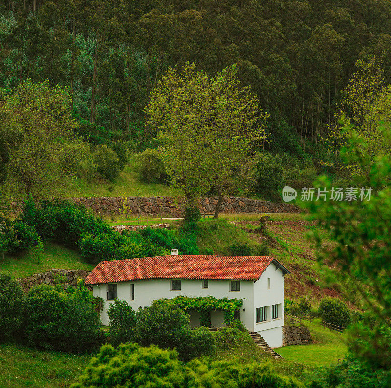 坎塔布里亚的乡村住宅