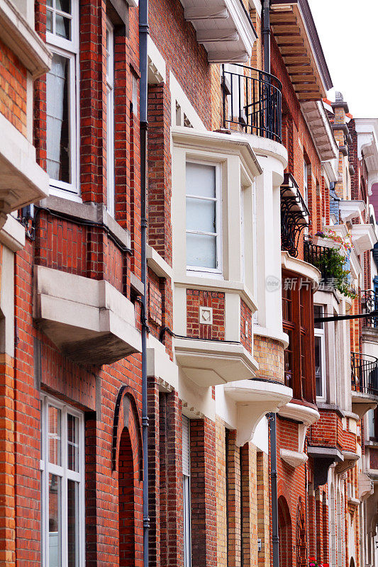 在布鲁塞尔Rowhouses