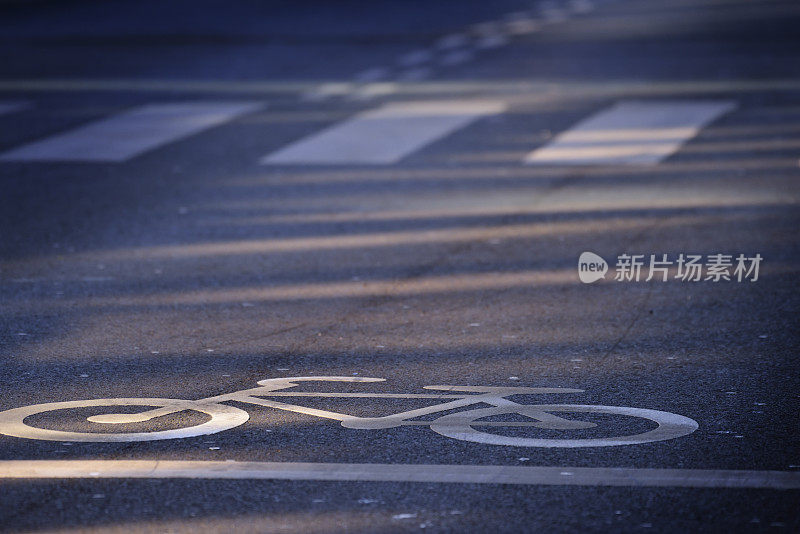 自行车道标志，斑马线