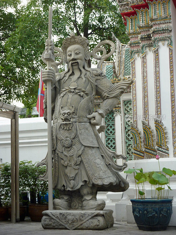 曼谷卧佛寺的雕像