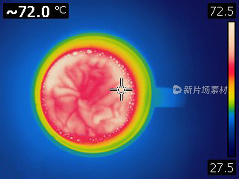 热咖啡的热图像。正上方的观点。