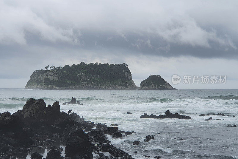 台风正在接近韩国济州岛