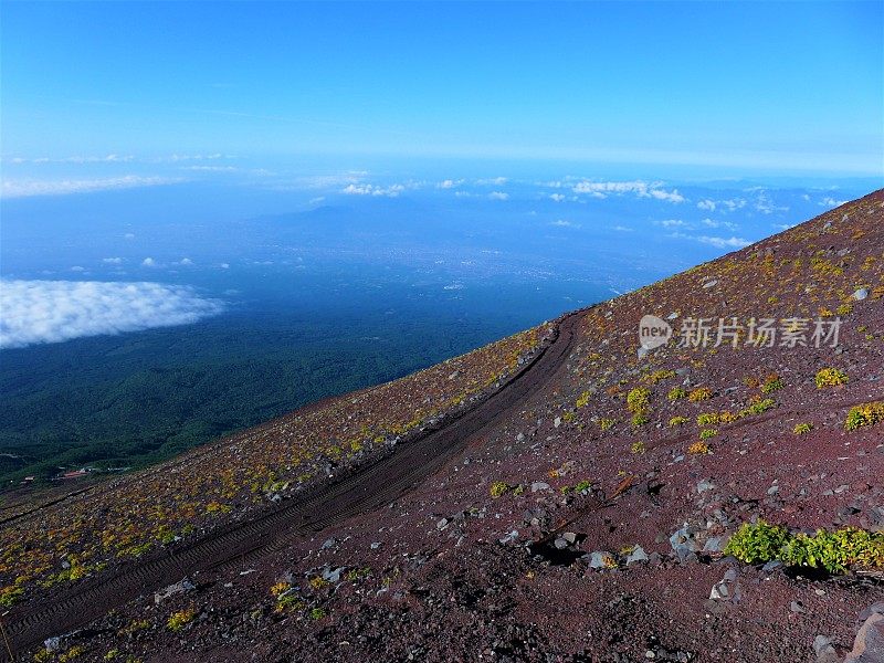 秋天富士山徒步旅行的风景