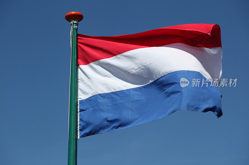 荷兰国旗挥舞着