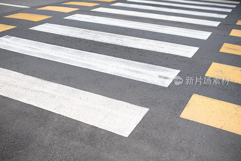 道路歌唱:人行横道