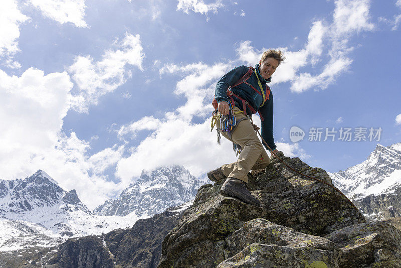 登山者到达了山顶