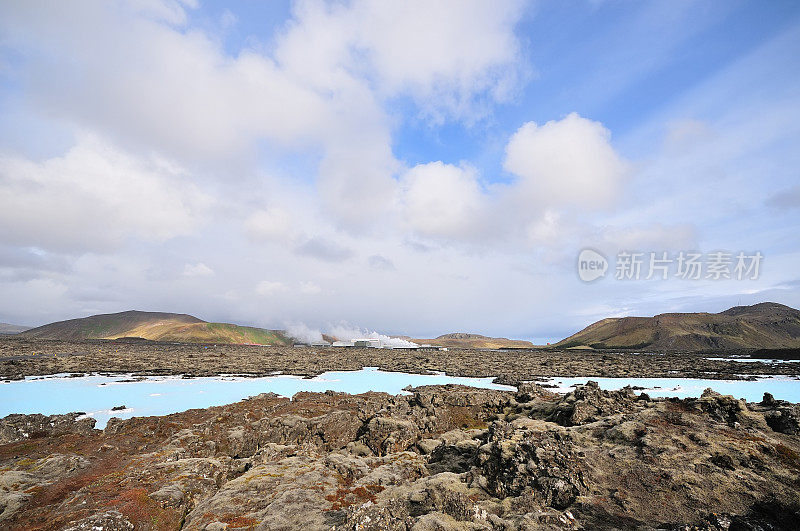 蓝色礁湖和发电厂冰岛雷克雅未克