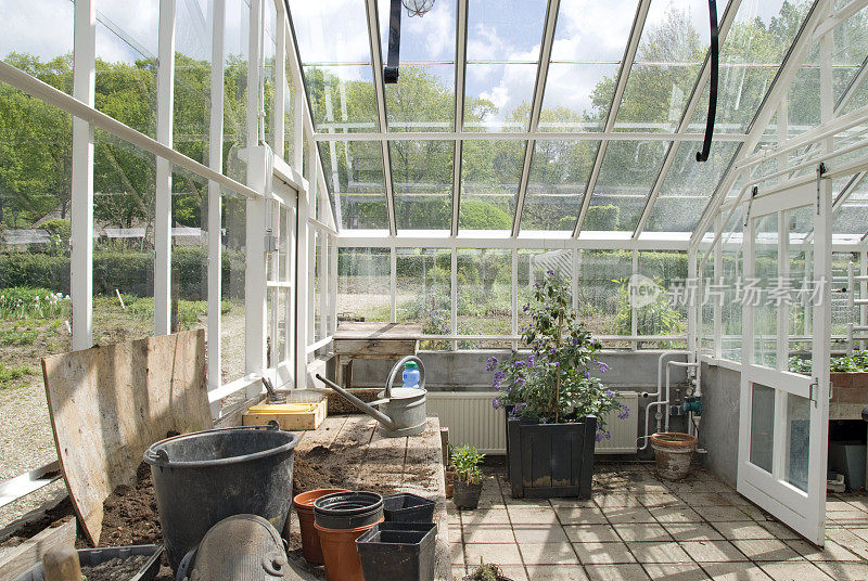 温室内