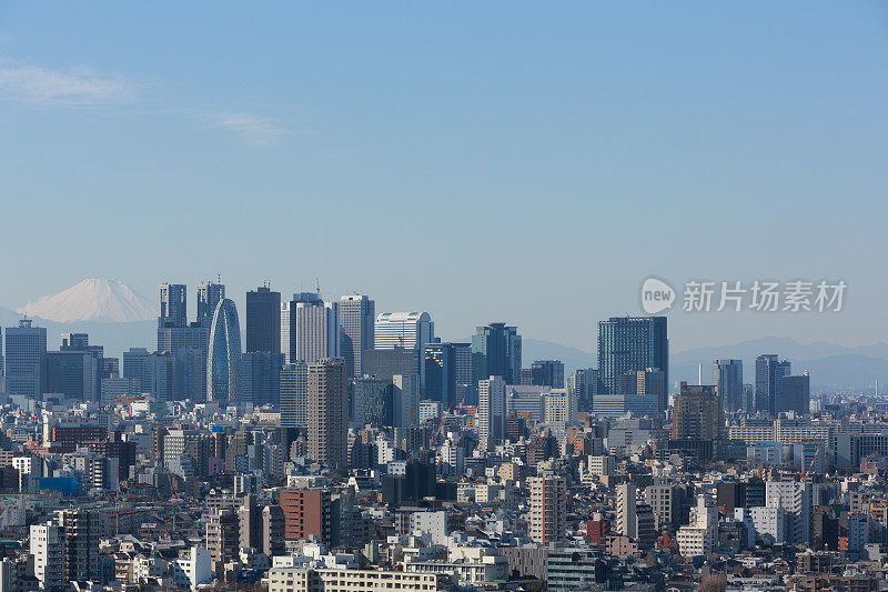 东京天际线和日本富士山