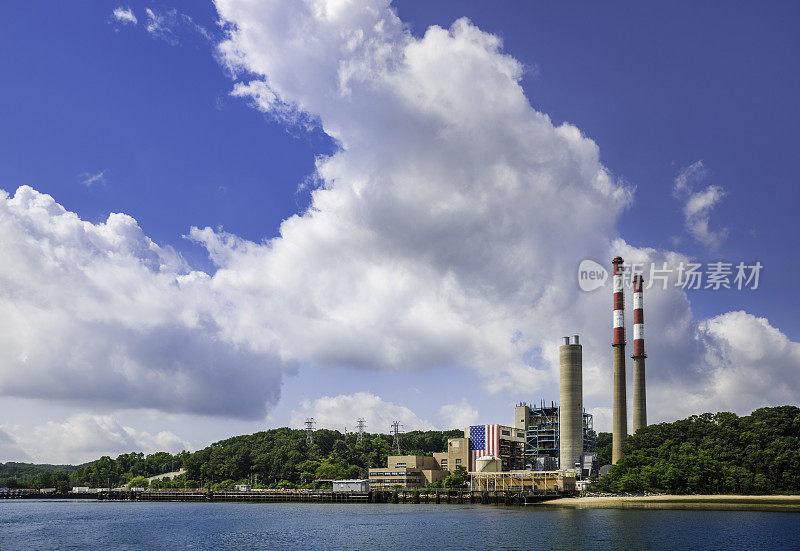 位于纽约长岛杰斐逊港的燃油发电厂