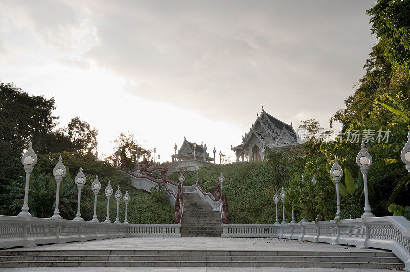 泰国甲米的丘格罗瓦兰寺