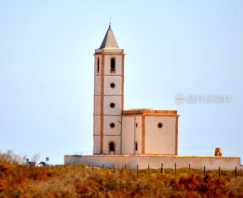 加塔角(西班牙阿尔梅里亚)拉斯萨利纳斯教堂