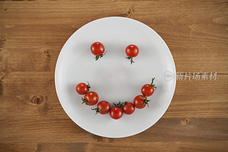 微笑的西红柿