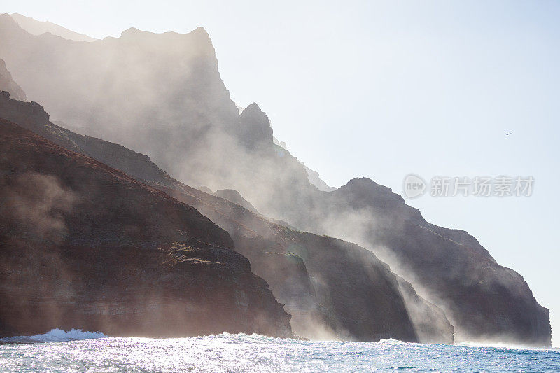 夏威夷考艾岛西海岸的纳帕利海岸