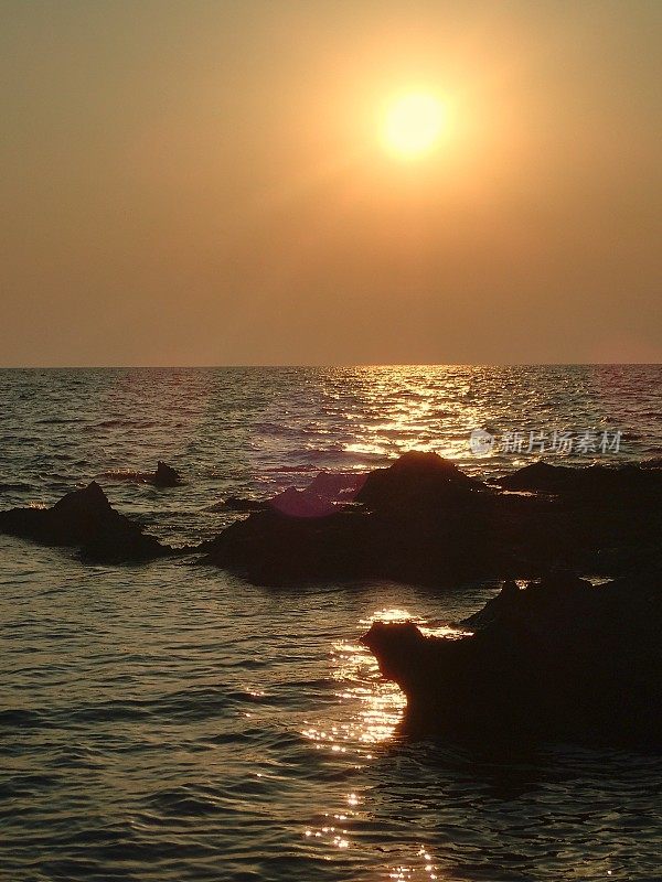 海上日落