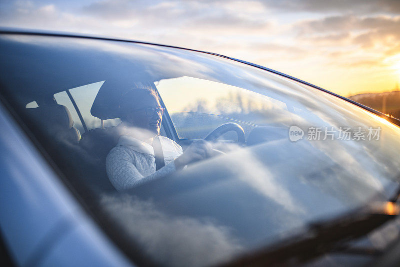 家庭享受与汽车