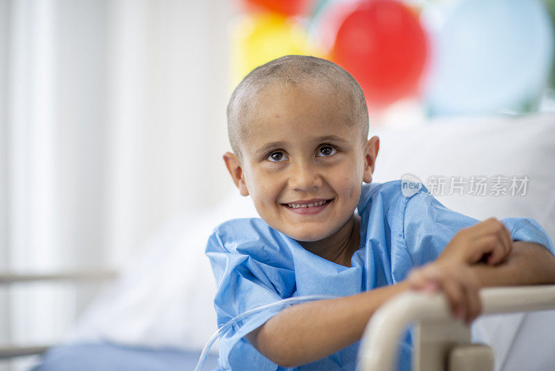 一个得了癌症的小男孩进了医院