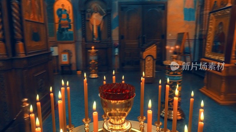 教堂烛台上的蜡烛