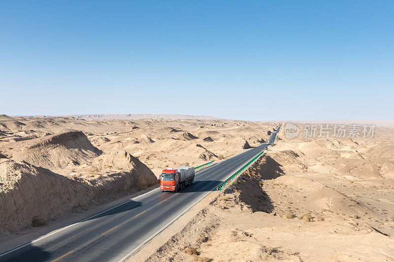 青海的波浪形道路