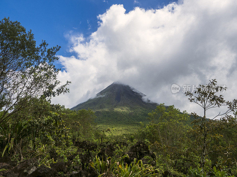 哥斯达黎加的阿雷纳尔火山