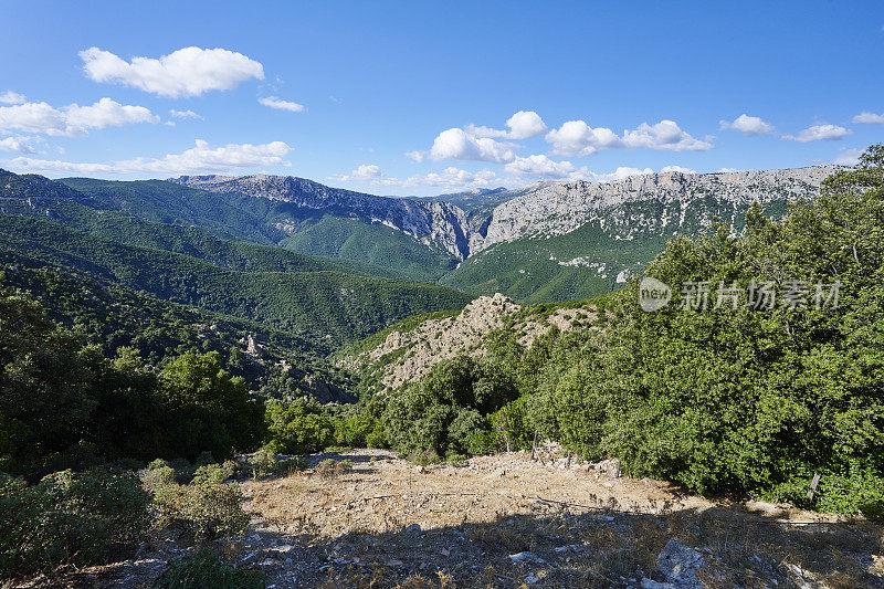 撒丁岛峡谷