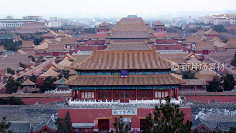 中国北京紫禁城建筑屋顶鸟瞰图