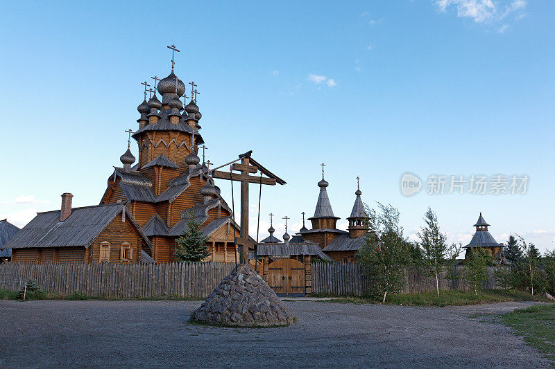 斯维亚托戈尔斯克东正教修道院
