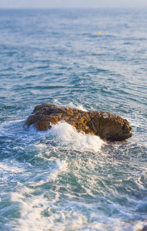 地中海岩石