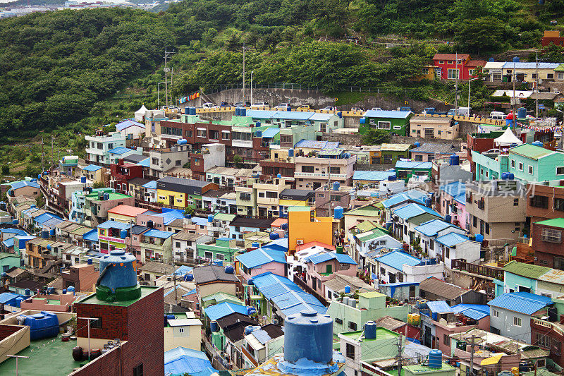 韩国釜山甘川文化村。