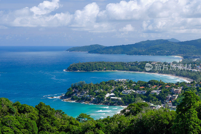 泰国普吉岛观景台，其中一个观景台可以看到3个海滩(卡塔诺伊、卡塔、卡隆海滩)。