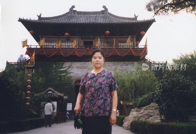90年代中国妇女真实生活的老照片