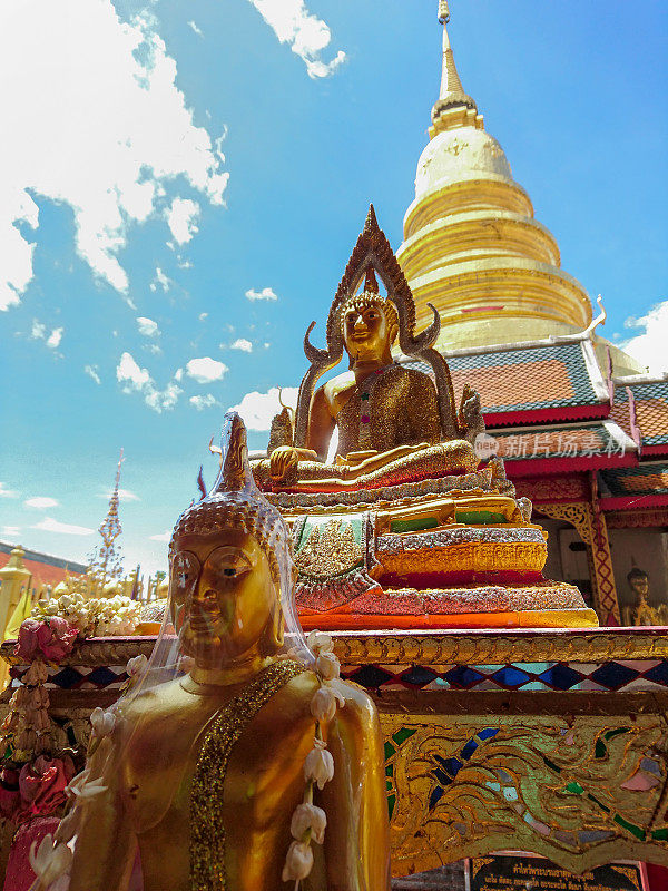 位于泰国兰汶的哈利蓬猜寺。