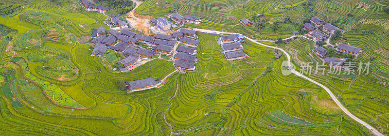 空中龙脊梯田