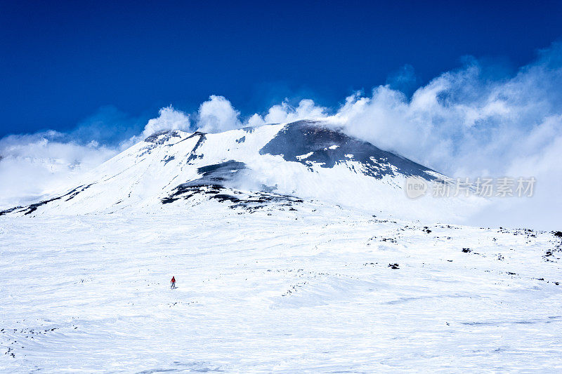 埃特纳火山峰会