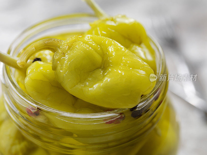 腌辣椒,Pepperoncini