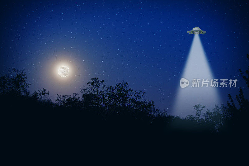 满月的UFO